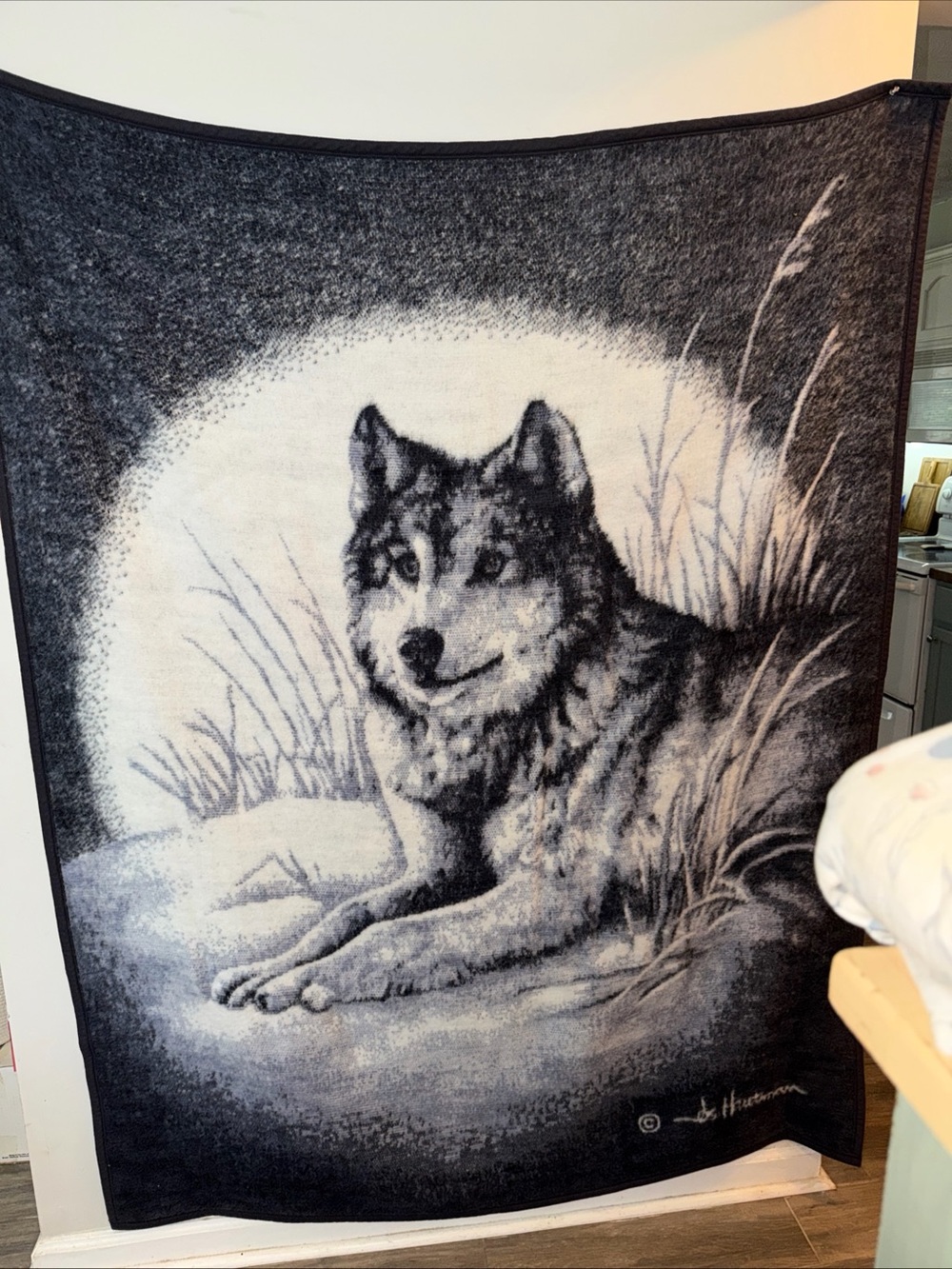 Vintage Biederlack blanket WOLF 56” X 72” USA